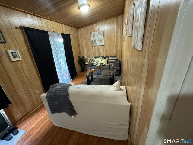 84 Anderson Avenue, Waterbury, CT 06708