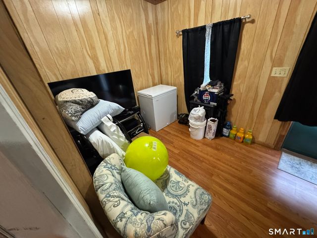 84 Anderson Avenue, Waterbury, CT 06708