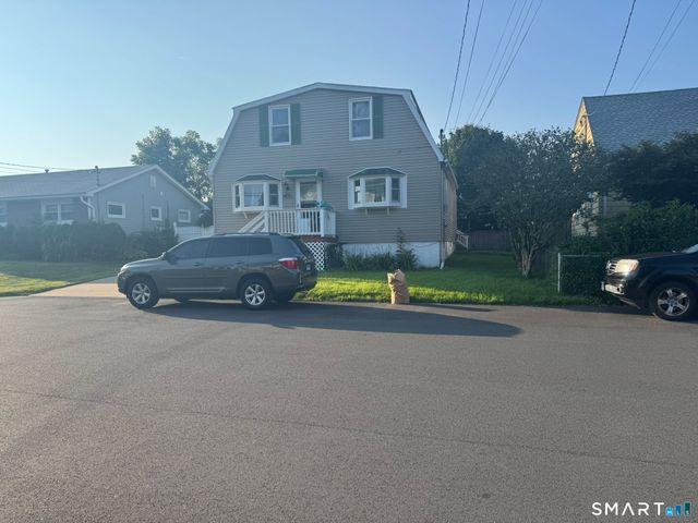 84 Anderson Avenue, Waterbury, CT 06708