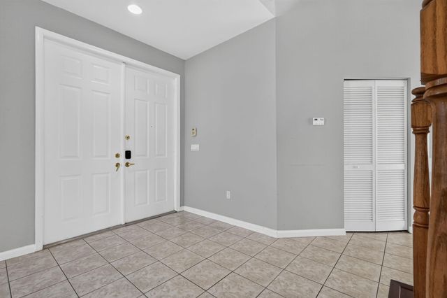 9855 Woolworth Court Court, Wellington, FL 33414