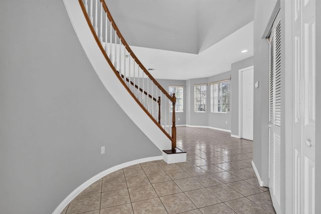 9855 Woolworth Court Court, Wellington, FL 33414