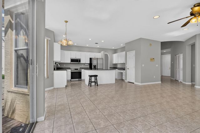 9855 Woolworth Court Court, Wellington, FL 33414