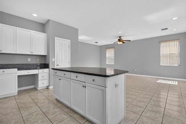 9855 Woolworth Court Court, Wellington, FL 33414