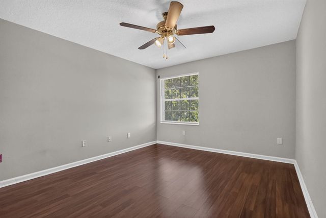 9855 Woolworth Court Court, Wellington, FL 33414
