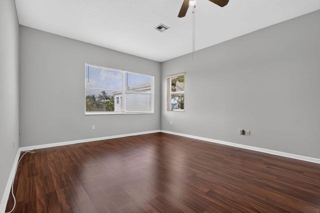 9855 Woolworth Court Court, Wellington, FL 33414