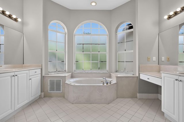 9855 Woolworth Court Court, Wellington, FL 33414