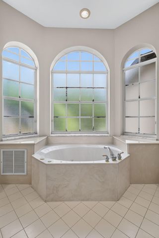 9855 Woolworth Court Court, Wellington, FL 33414