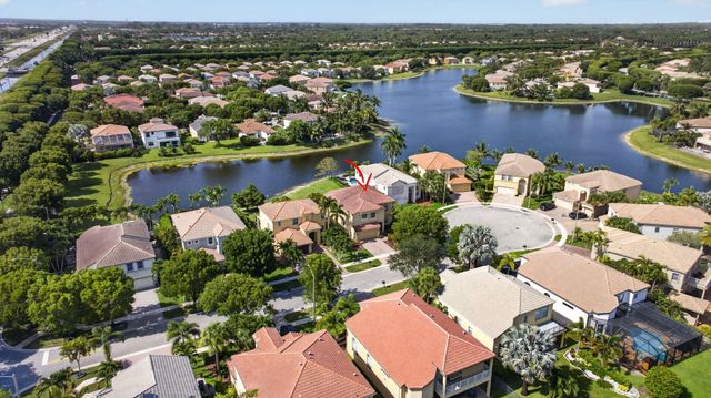9855 Woolworth Court Court, Wellington, FL 33414