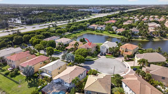 9855 Woolworth Court Court, Wellington, FL 33414