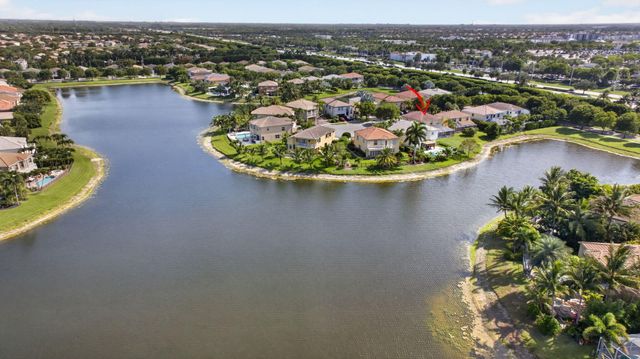 9855 Woolworth Court Court, Wellington, FL 33414