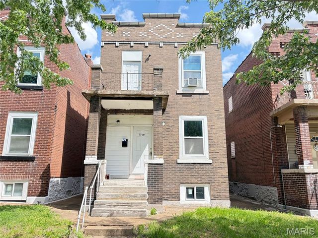 3710 Bamberger Avenue, St Louis, MO 63116