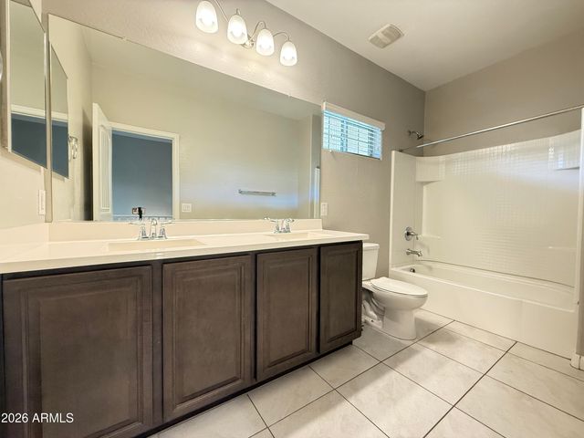 1367 S COUNTRY CLUB Drive 1281, Mesa, AZ 85210