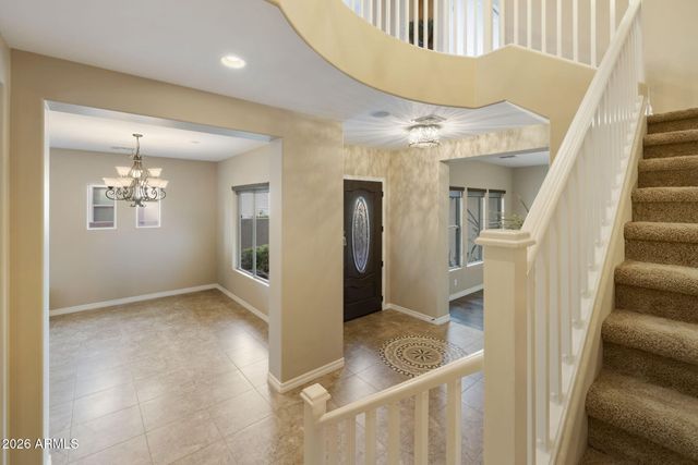 210 W NEW DAWN Drive, Chandler, AZ 85248