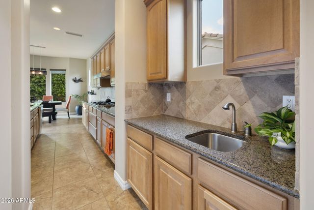 210 W NEW DAWN Drive, Chandler, AZ 85248