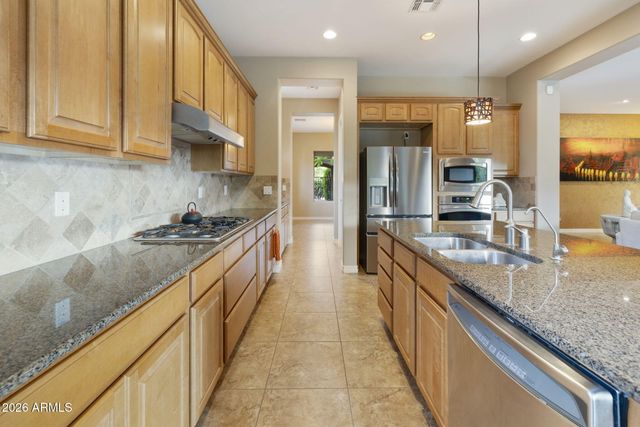 210 W NEW DAWN Drive, Chandler, AZ 85248