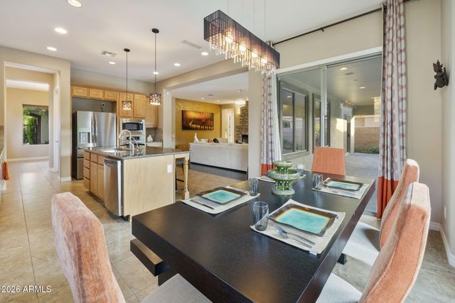 210 W NEW DAWN Drive, Chandler, AZ 85248