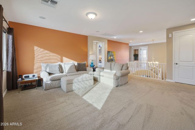 210 W NEW DAWN Drive, Chandler, AZ 85248