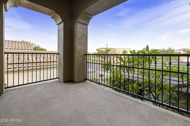 210 W NEW DAWN Drive, Chandler, AZ 85248