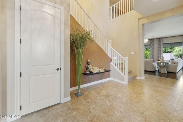 210 W NEW DAWN Drive, Chandler, AZ 85248