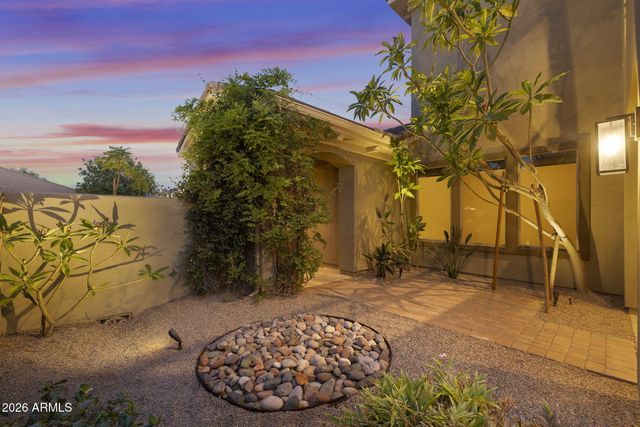 210 W NEW DAWN Drive, Chandler, AZ 85248