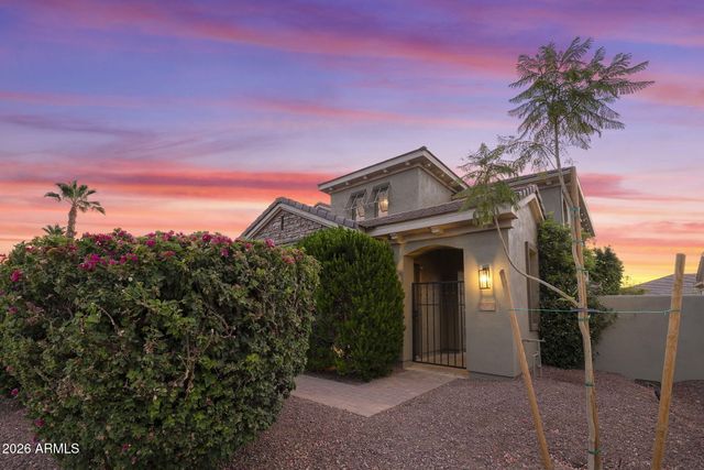 210 W NEW DAWN Drive, Chandler, AZ 85248