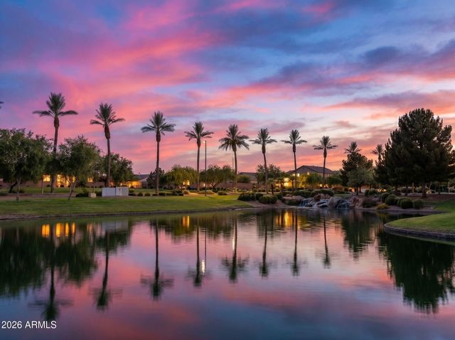 210 W NEW DAWN Drive, Chandler, AZ 85248