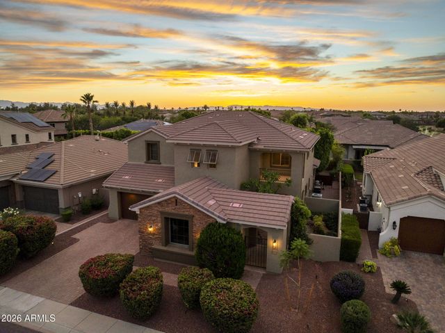 210 W NEW DAWN Drive, Chandler, AZ 85248