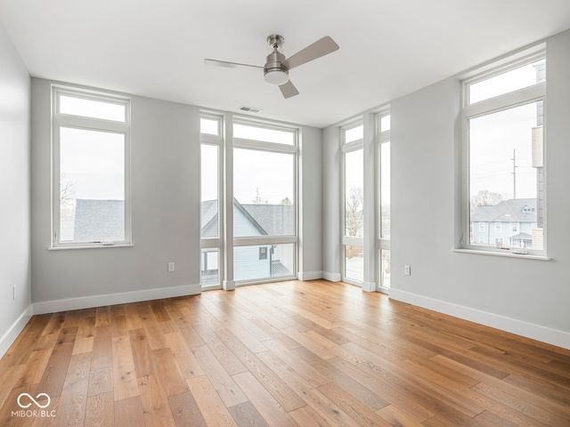 319 E 16th Street 302, Indianapolis, IN 46202