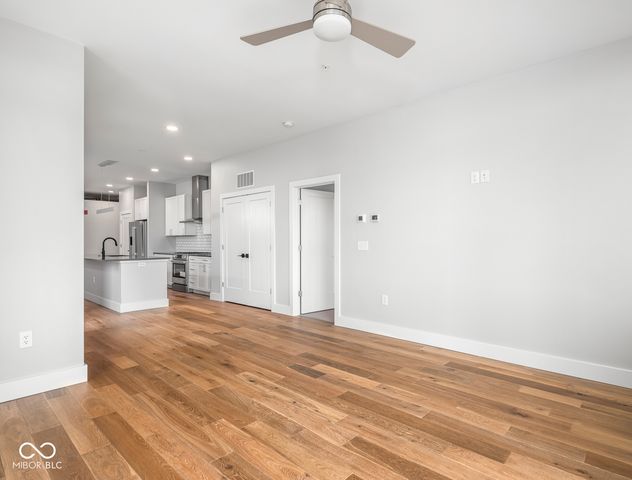 319 E 16th Street 302, Indianapolis, IN 46202