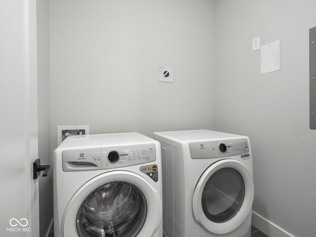 319 E 16th Street 302, Indianapolis, IN 46202