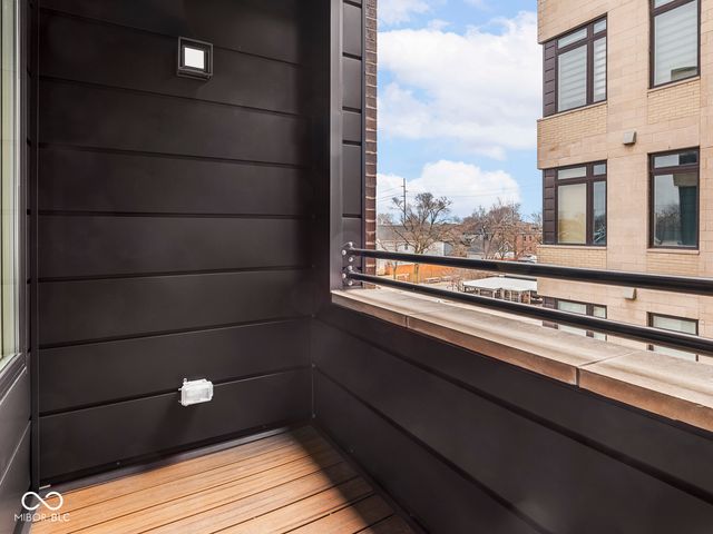 319 E 16th Street 302, Indianapolis, IN 46202