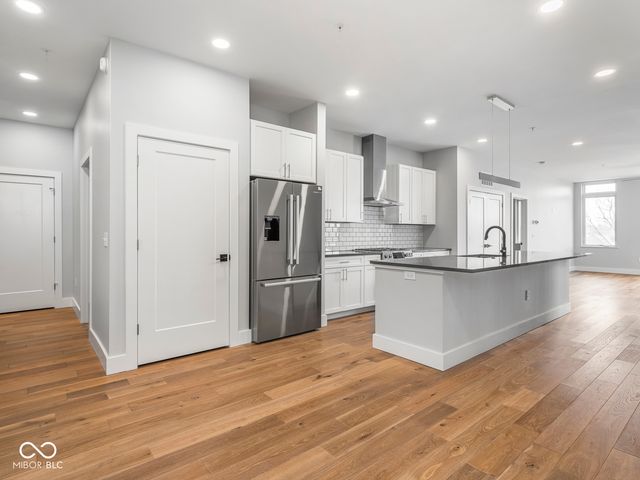 319 E 16th Street 302, Indianapolis, IN 46202