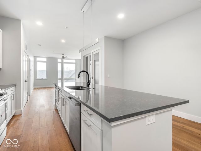 319 E 16th Street 302, Indianapolis, IN 46202