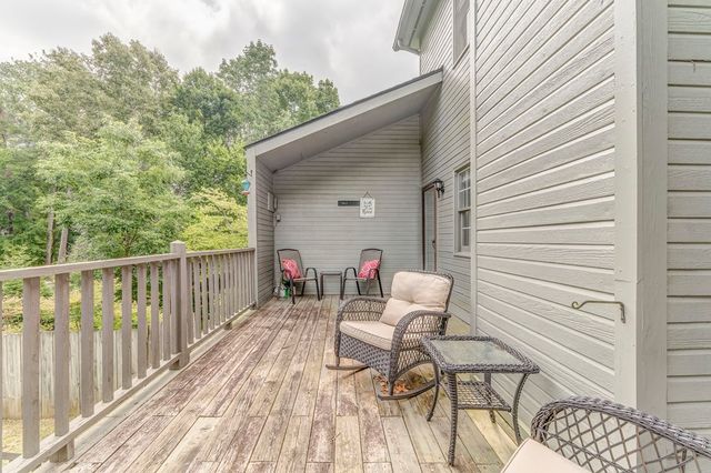 1962 Meadowbrook Circle, Dalton, GA 30720