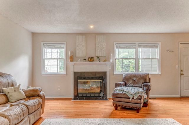 1962 Meadowbrook Circle, Dalton, GA 30720