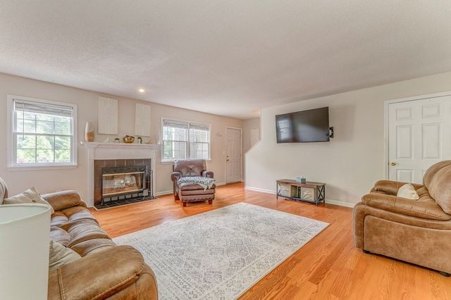 1962 Meadowbrook Circle, Dalton, GA 30720