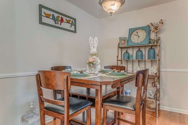 1962 Meadowbrook Circle, Dalton, GA 30720