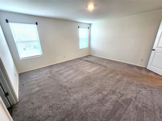 243 Waterbuck LOOP, Hutto, TX 78634