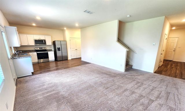 243 Waterbuck LOOP, Hutto, TX 78634