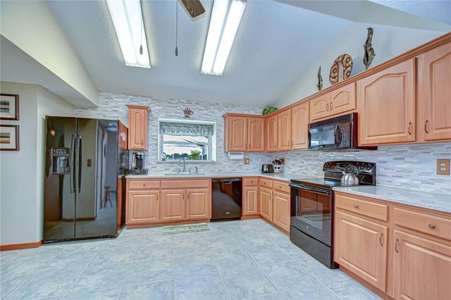 1428 SHELL FLOWER DRIVE, Brandon, FL 33511