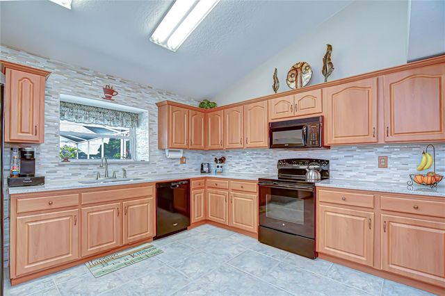 1428 SHELL FLOWER DRIVE, Brandon, FL 33511