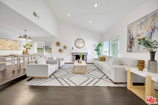 5921 E Avenida Arbol, Anaheim, CA 92807