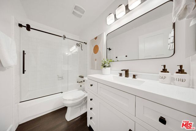 5921 E Avenida Arbol, Anaheim, CA 92807