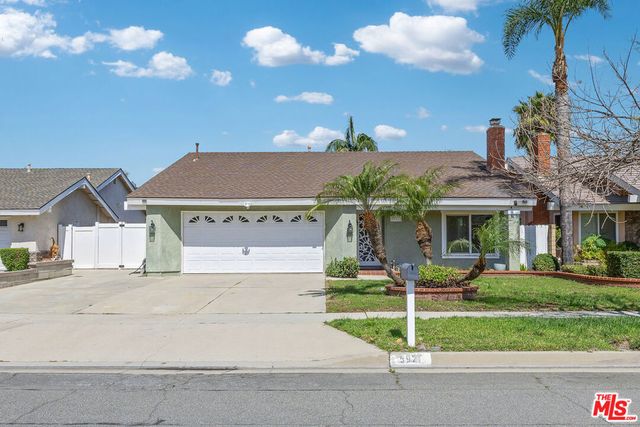 5921 E Avenida Arbol, Anaheim, CA 92807