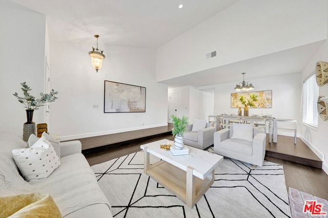 5921 E Avenida Arbol, Anaheim, CA 92807