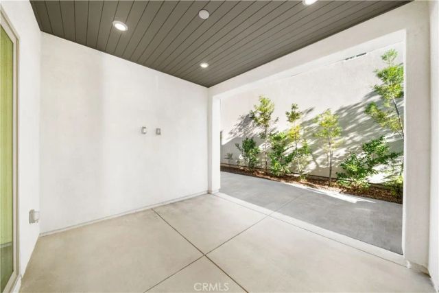 151 Scale, Irvine, CA 92618