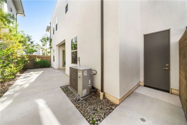 151 Scale, Irvine, CA 92618