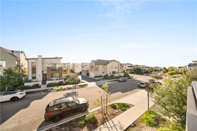 151 Scale, Irvine, CA 92618