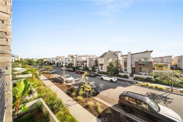151 Scale, Irvine, CA 92618