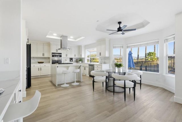 380 W Middle Avenue, Morgan Hill, CA 95037